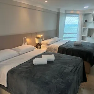 https://apt-202-flat-beira-mar-av-boa-viagem.portodegalinhashotels.com