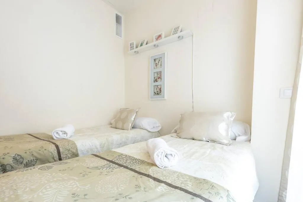 Ideal Apartamento Casco Antiguo Sevilla, Goles Bajo Sevilha
