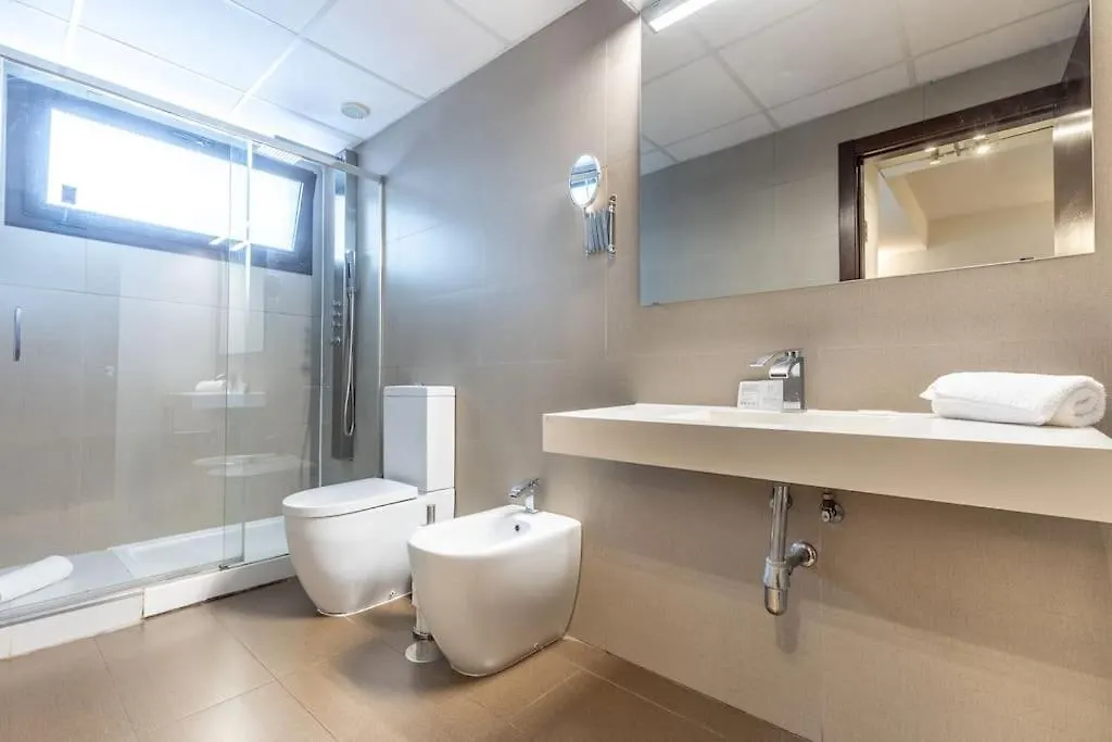 Ideal Apartamento Casco Antiguo Sevilla, Goles Bajo